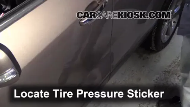 2014 Buick Encore 1.4L 4 Cyl. Turbo Neumáticos y ruedas Controlar presión de neumáticos